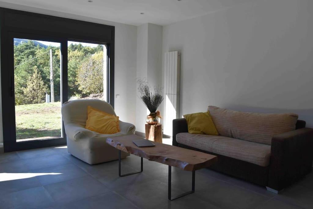 Villa Cal Manubens Castellar del Riu Exterior foto