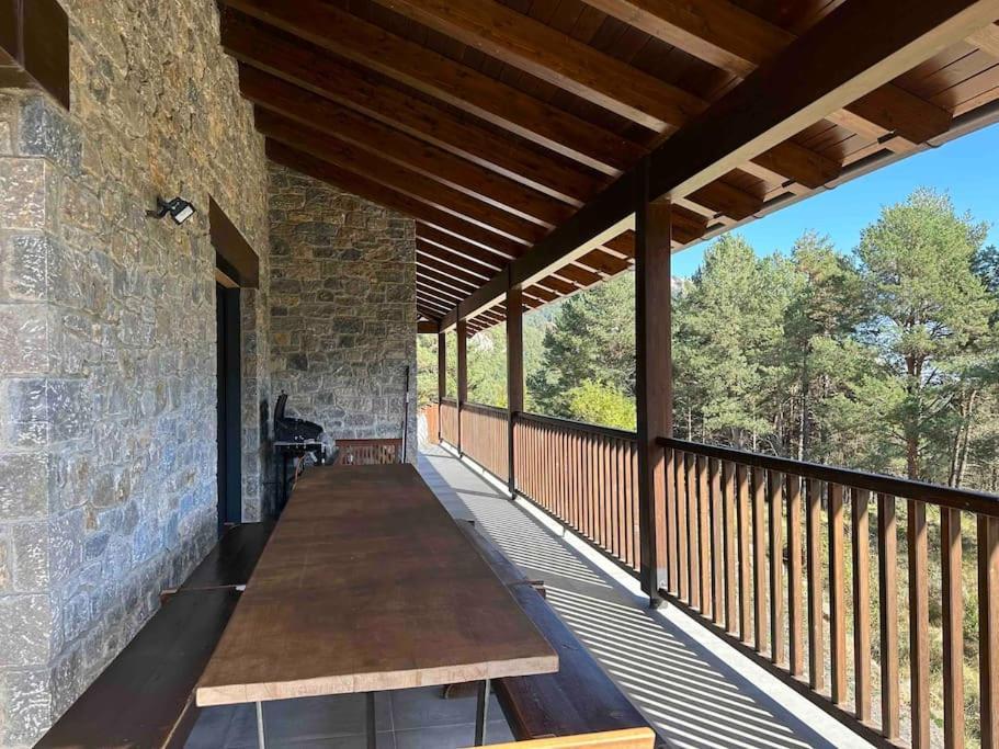 Villa Cal Manubens Castellar del Riu Exterior foto